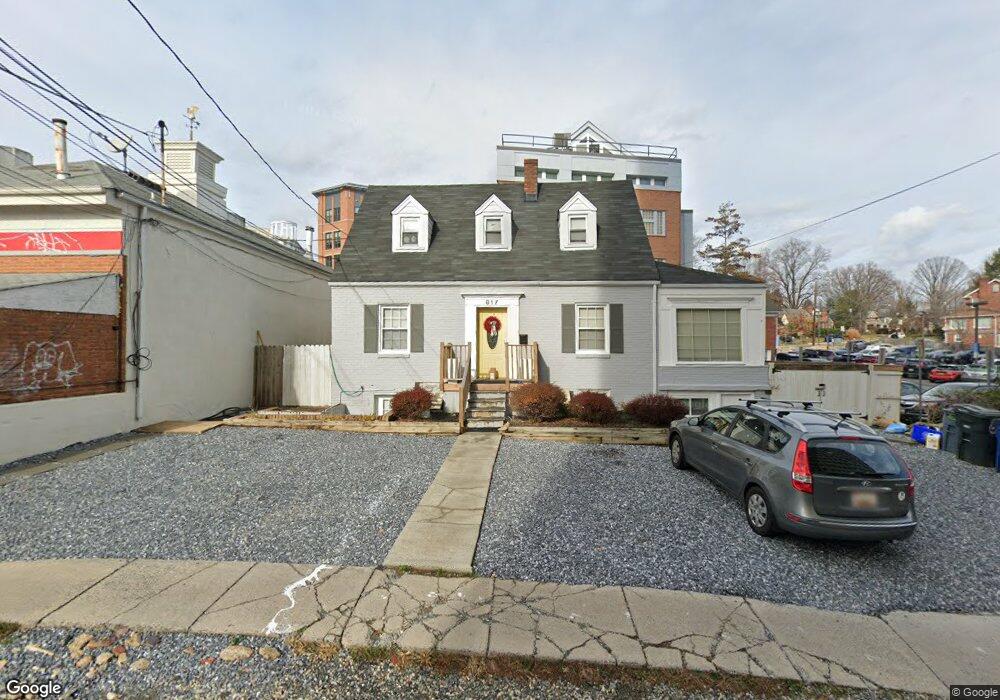 817 Easley St, Silver Spring, MD 20910 - photo 1