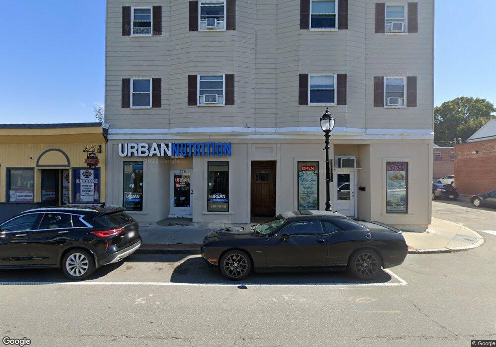 730 Moody St unit 3, Waltham, MA 02453 - photo 1