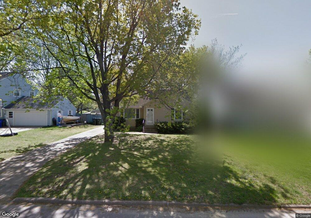 2631 5th Ave SE, Cedar Rapids, IA 52403 - photo 1