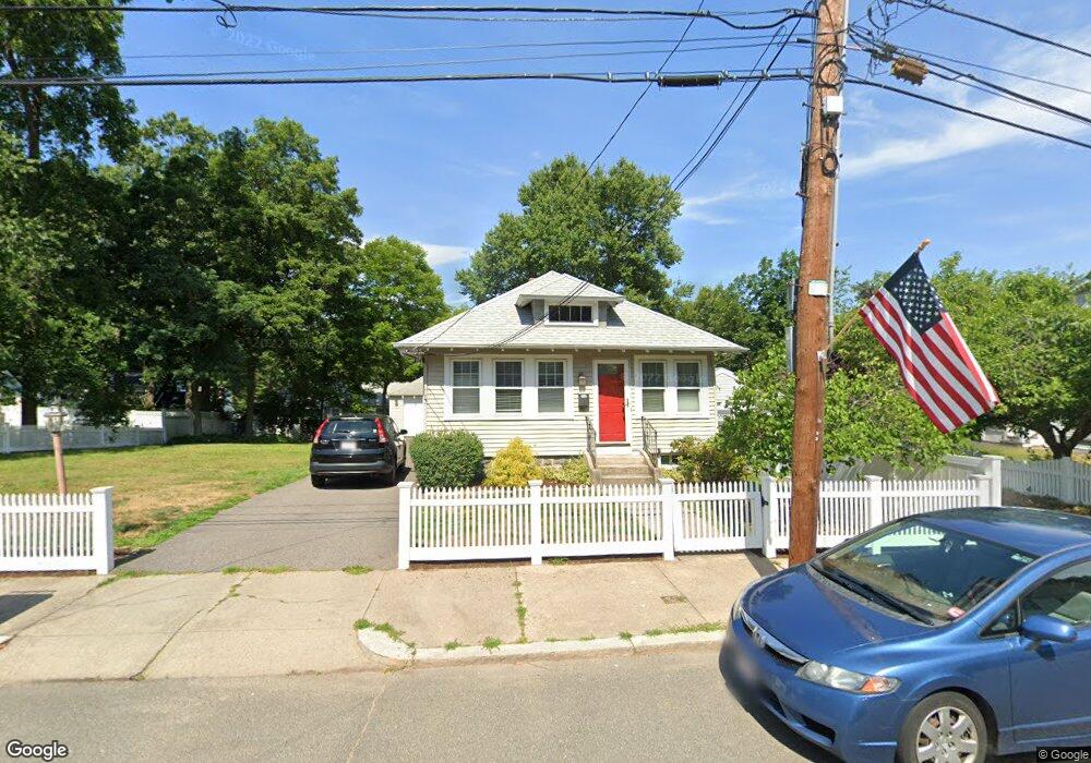 91 Keystone St, West Roxbury, MA 02132 - photo 1