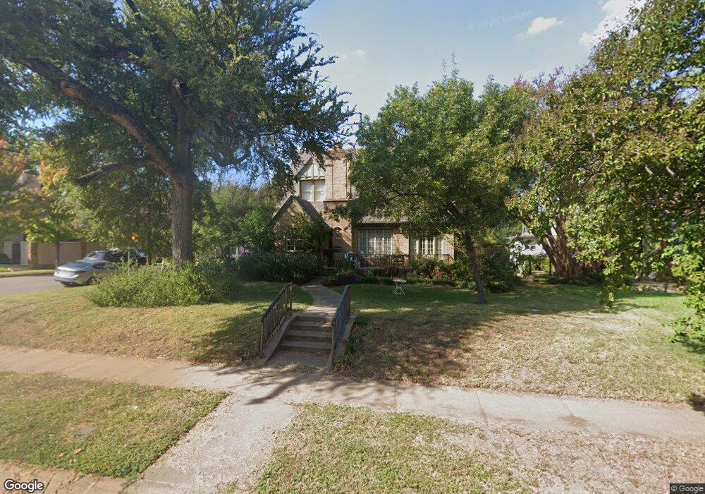 7001 Lakeshore Dr, Dallas, TX 75214 - photo 1