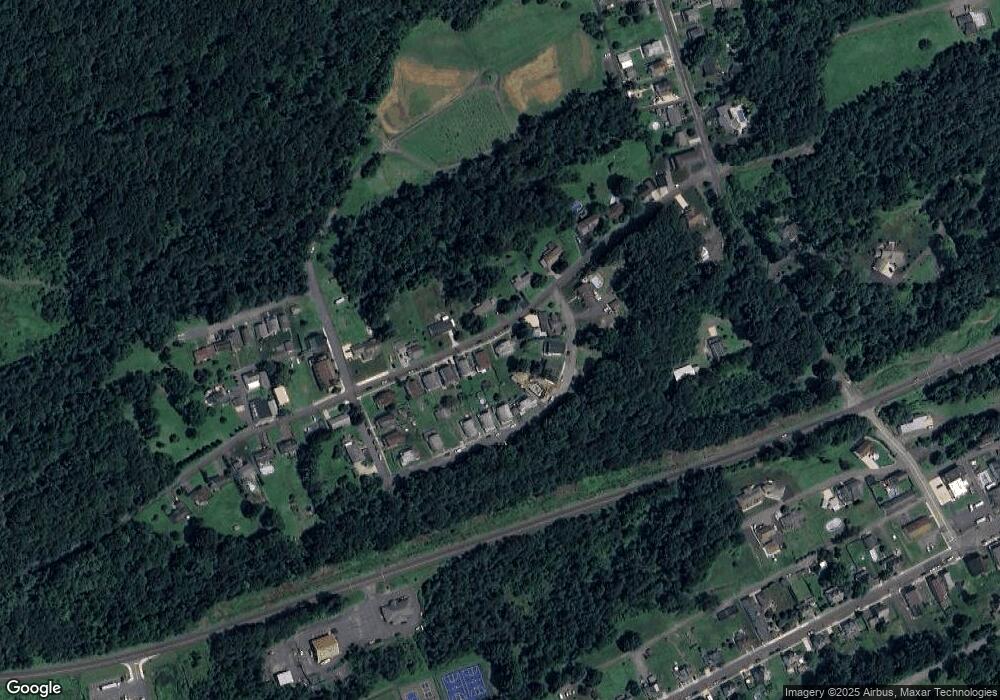 292 Vandermark Rd, Nanticoke, PA 18634 - photo 1