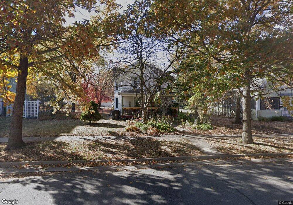 715 Walnut St, Cedar Falls, IA 50613 - photo 1