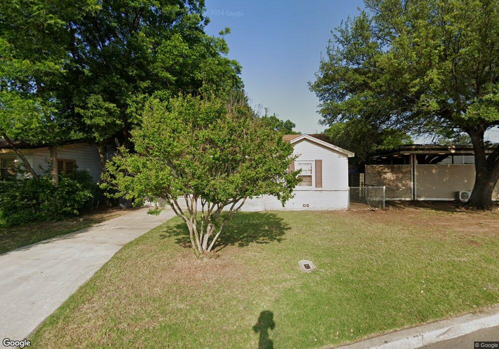 324 G St NW, Ardmore, OK 73401 - photo 1