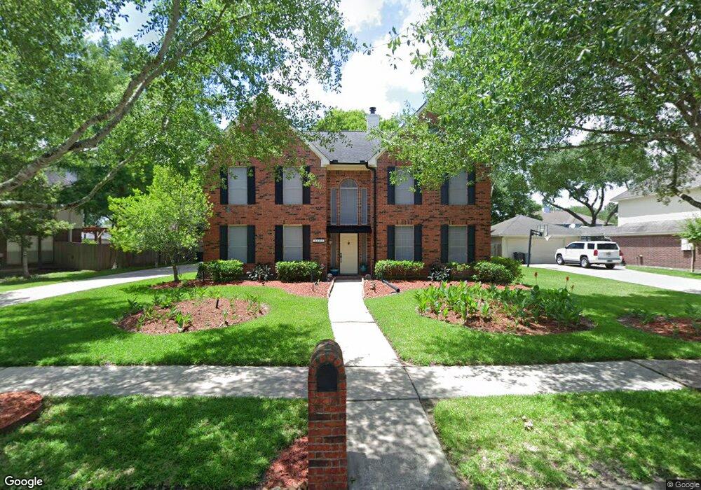 1407 Frontier Ln, Friendswood, TX 77546 - photo 1