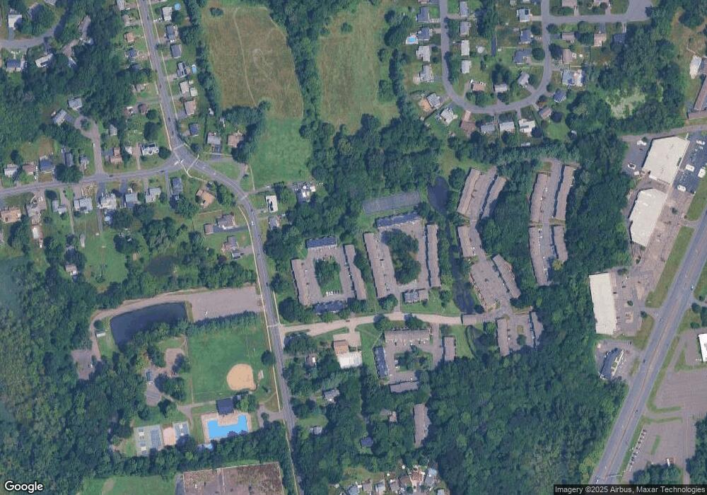 92 Churchill Dr, Newington, CT 06111 - photo 1