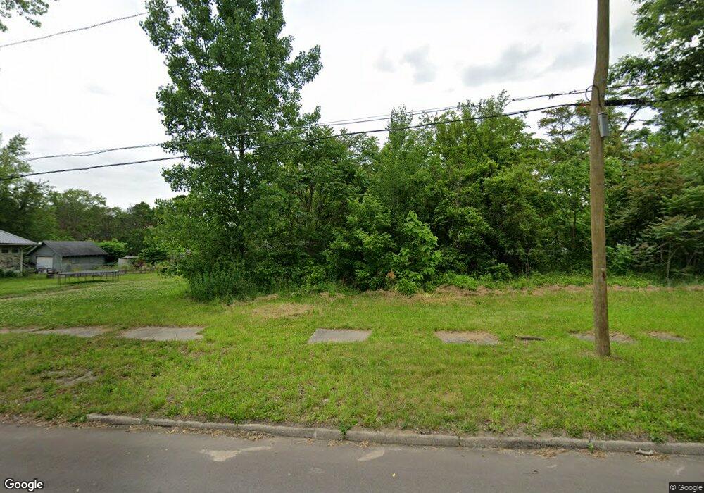 1633 Mabel Ave, Flint, MI 48506 - photo 1