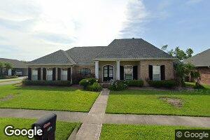 137 Meandering Way, Houma, LA 70360