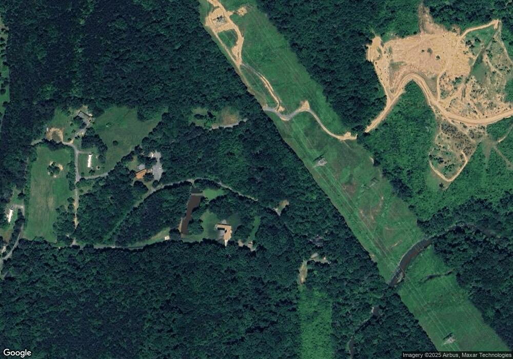 2085 Creekwood Ln NE, Dalton, GA 30721 - photo 1