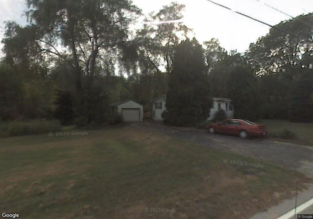 124 Pingree Hill Rd, Auburn, NH 03032 - photo 1