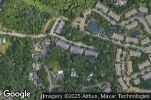 10 Candlewood Dr, Westwood, NJ 07675