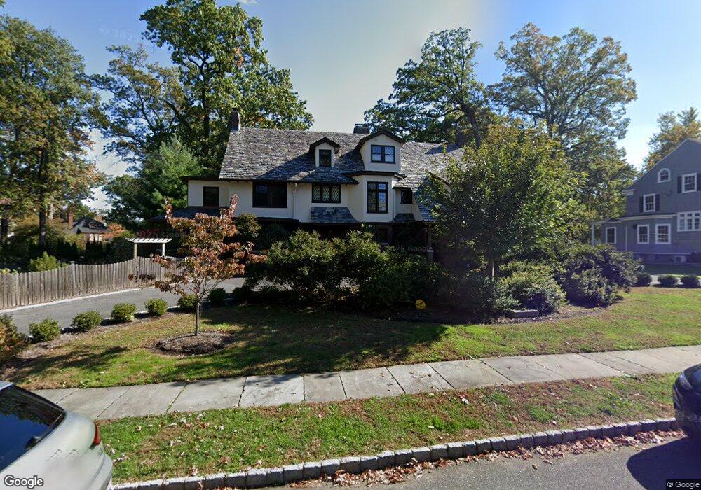 26 Hillcrest Rd, Glen Ridge, NJ 07028 - photo 1