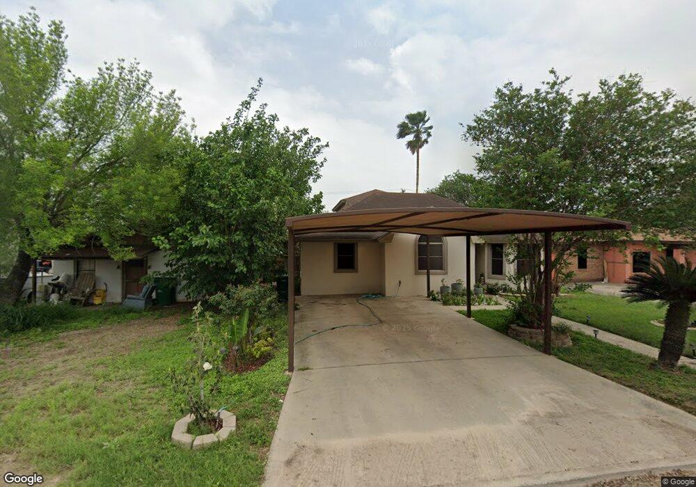 938 N Canna St, Pharr, TX 78577 - photo 1