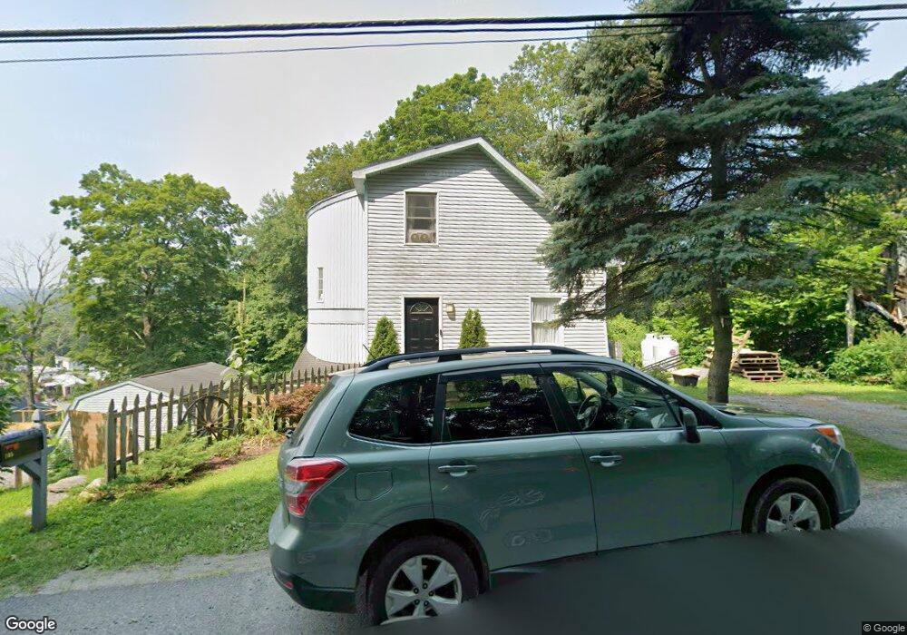 105 Hutchinson Ave, Wingdale, NY 12594 - photo 1