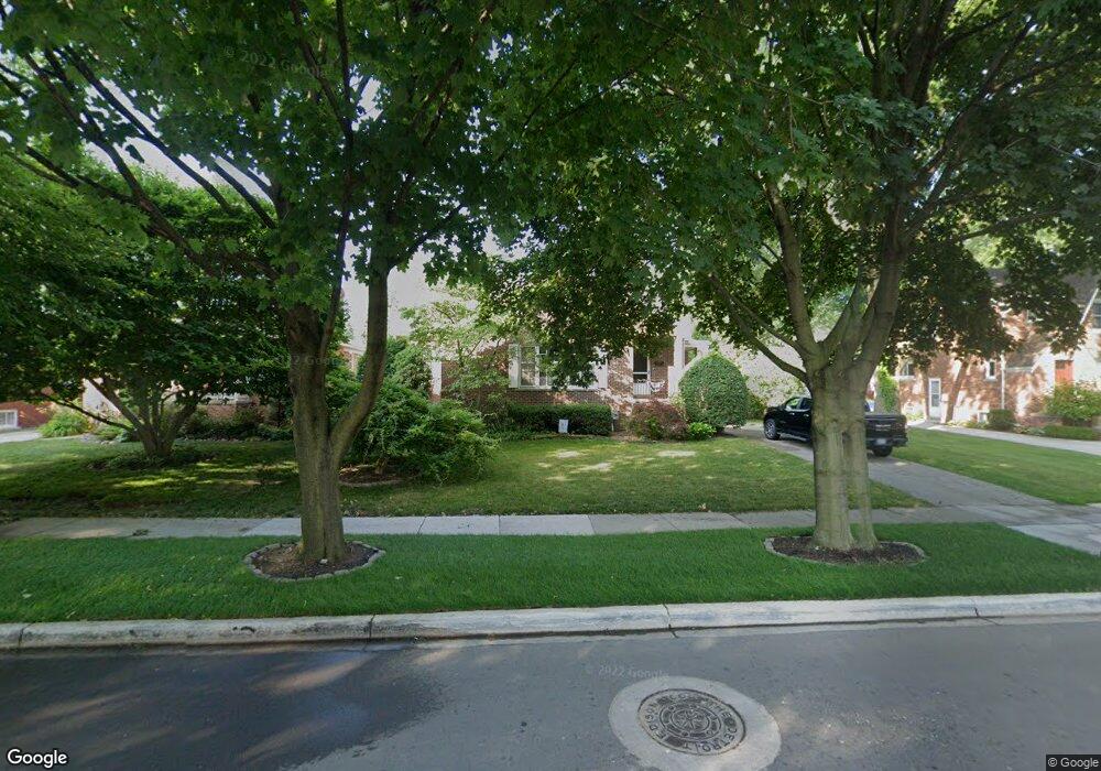 367 Kerby Rd, Grosse Pointe Farms, MI 48236 - photo 1