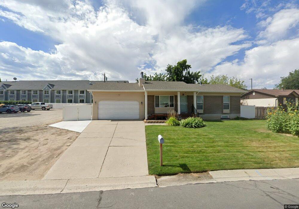 874 E Baker Dr, Midvale, UT 84047 - photo 1