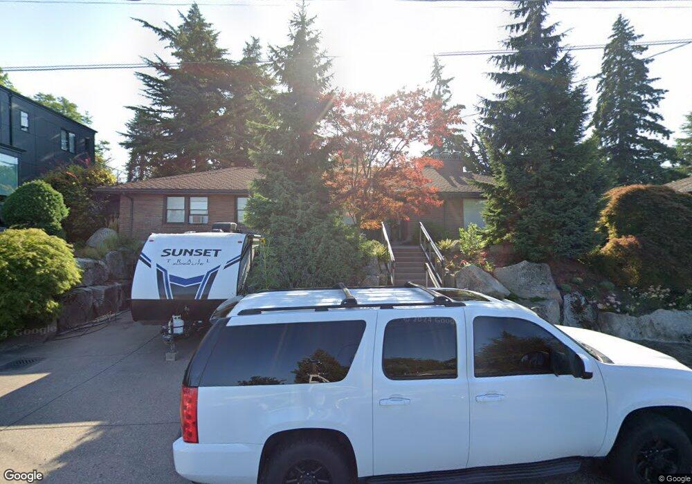 4036 85th Ave SE, Mercer Island, WA 98040 - photo 1