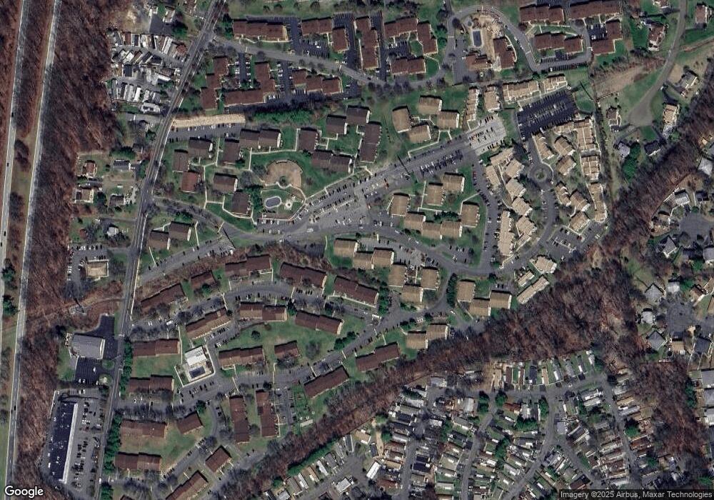 341 Country Club Ln unit 34, Pomona, NY 10970 - photo 1