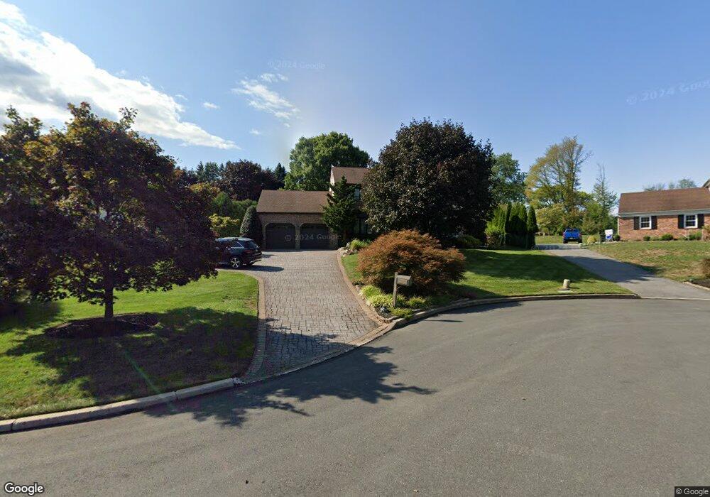 38 Langstoon Ln, Media, PA 19063 - photo 1