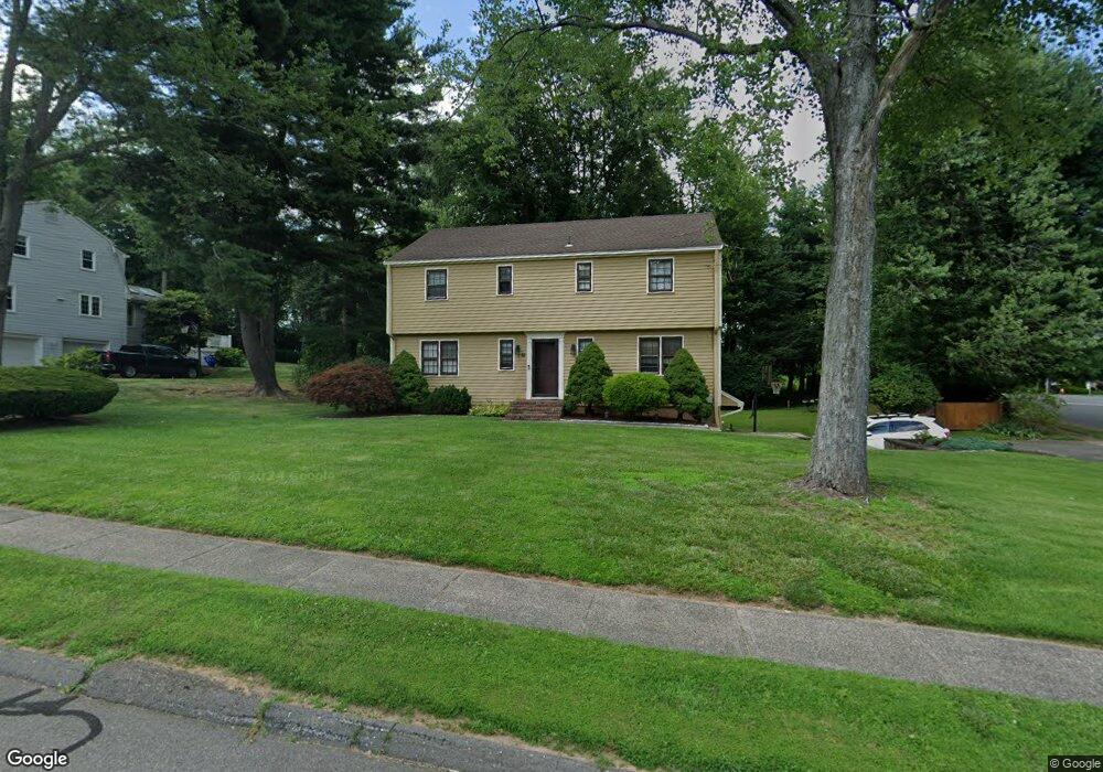 5 Wildwood Rd, Wethersfield, CT 06109 - photo 1