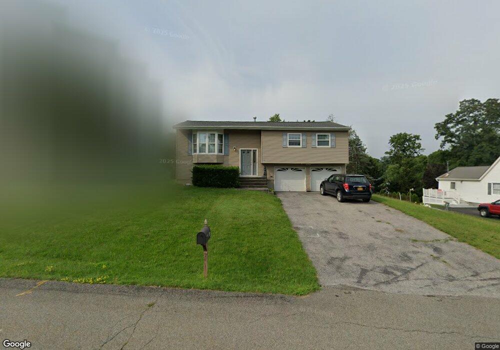 12 Kretch Cir, Wappingers Falls, NY 12590 - photo 1