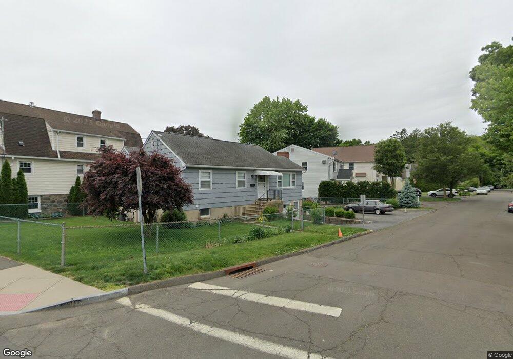 96 Pemberwick Rd, Greenwich, CT 06831 - photo 1