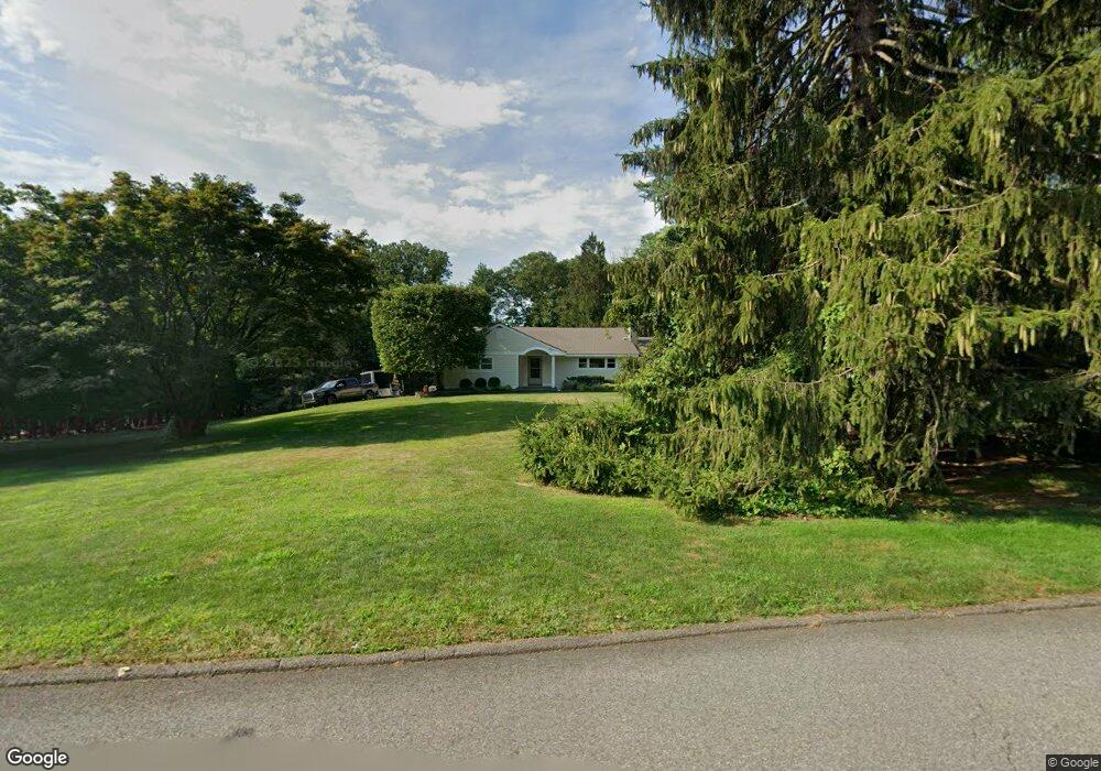 10 Christopher Place, Saddle River, NJ 07458 - photo 1