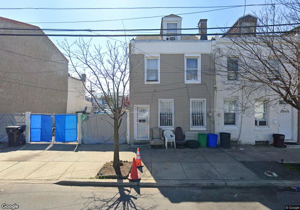 316 Spruce St, Camden, NJ 08103 - photo 1