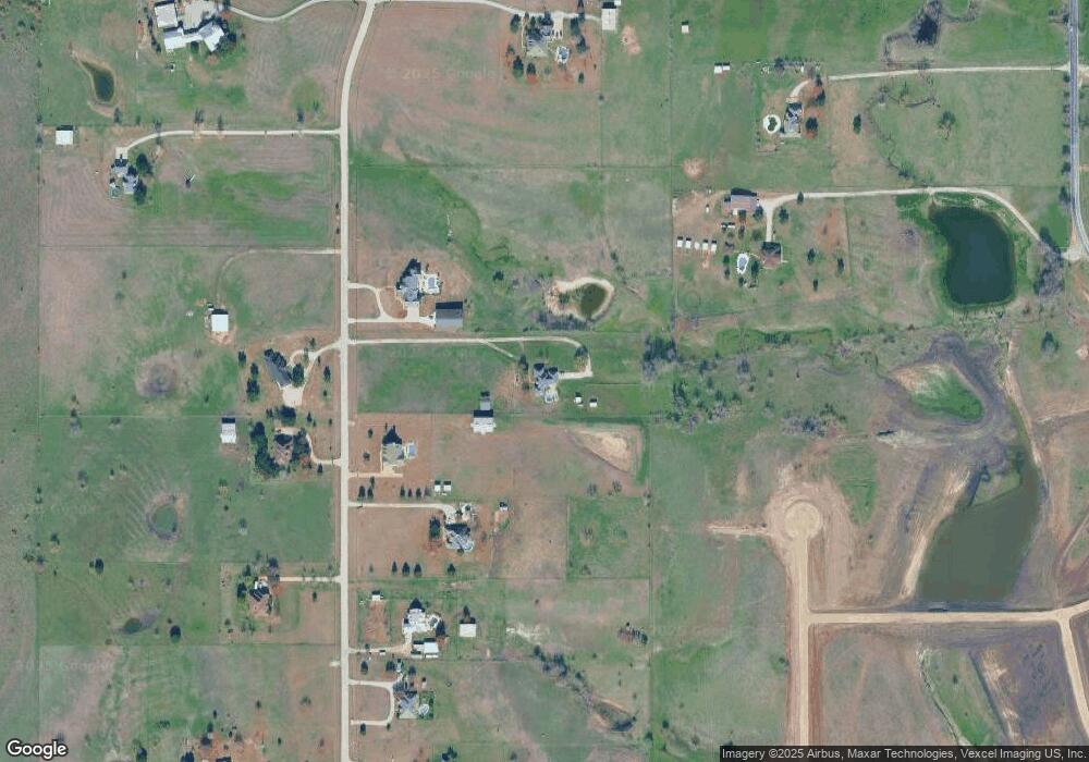 353 Hollyridge Ln, Fort Worth, TX 76108 - photo 1