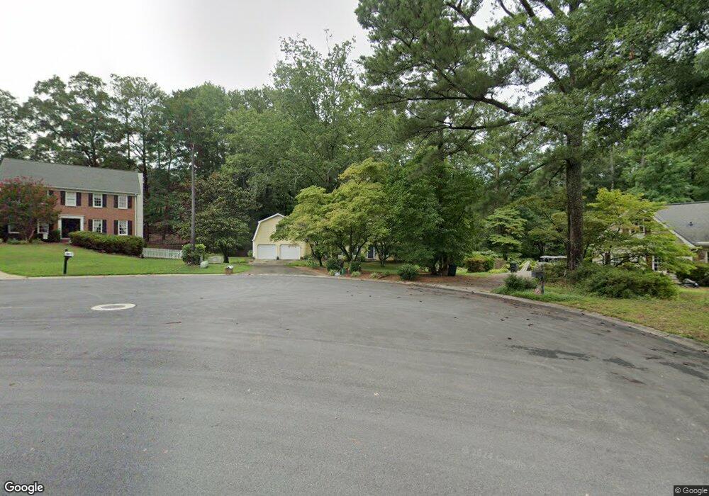 3061 Bunker Hill Cir, Marietta, GA 30062 - photo 1