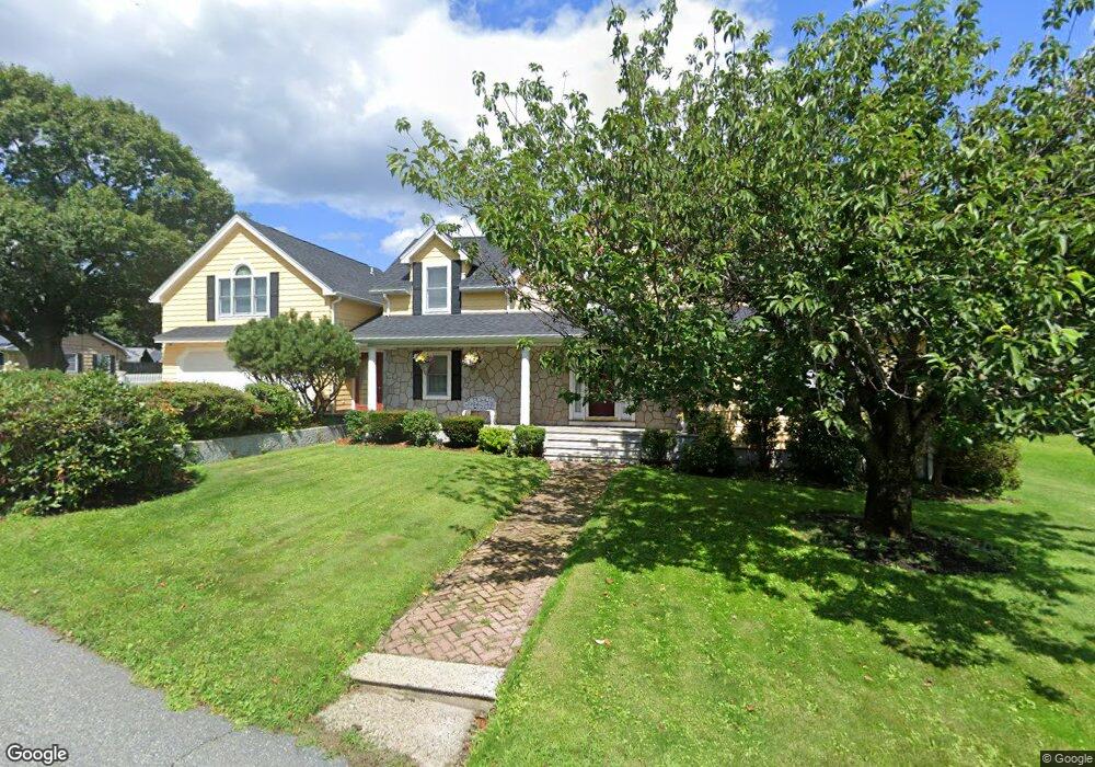 26 Rock St, Woburn, MA 01801 - photo 1
