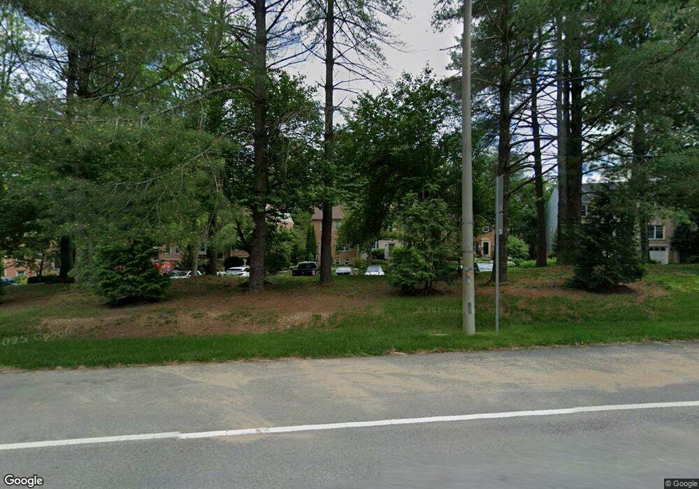 6818 Earthstar Ct, Springfield, VA 22152 - photo 1