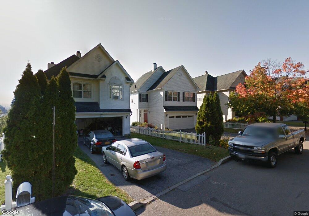 3 Carlton Ct, Peekskill, NY 10566 - photo 1