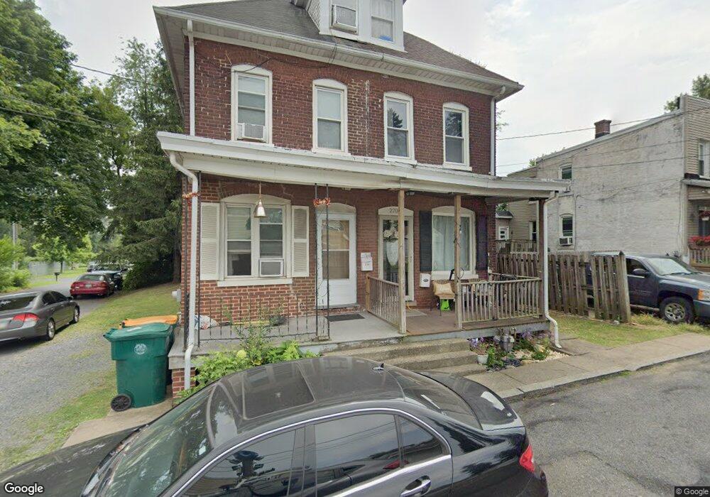 2704 Columbia St, Easton, PA 18045 - photo 1