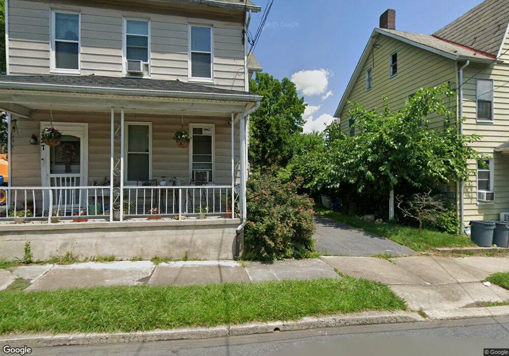 127 E Prospect St unit 2, Nazareth, PA 18064 - photo 1