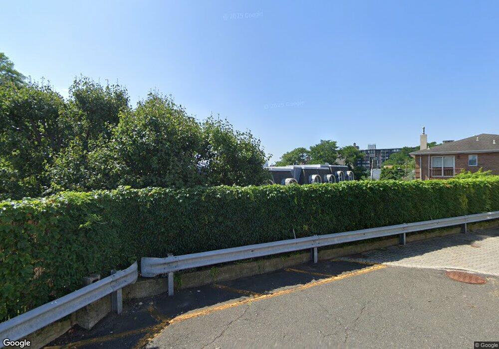 7 Columbus Place unit C0004, Cliffside Park, NJ 07010 - photo 1