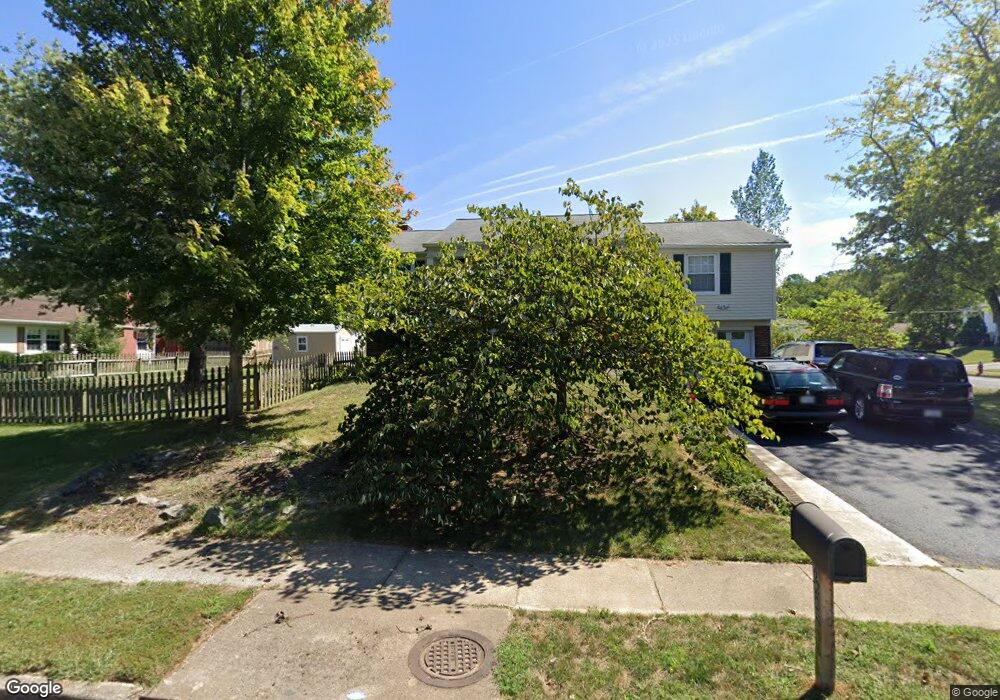 4225 Maylock Ln, Fairfax, VA 22033 - photo 1