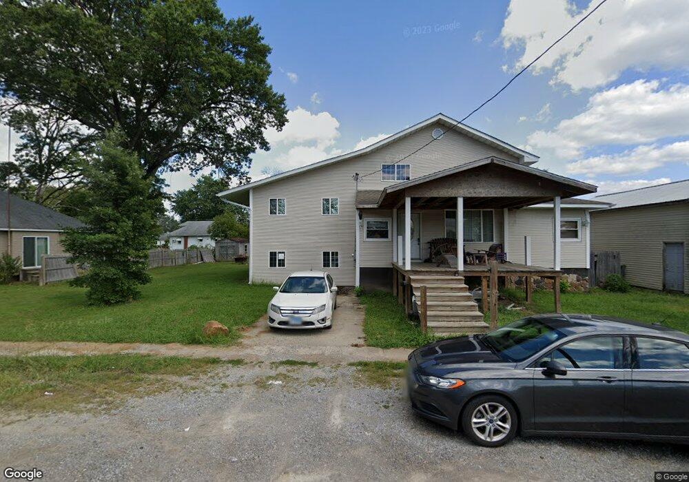 710 N Webster St, Harrisburg, IL 62946 - photo 1