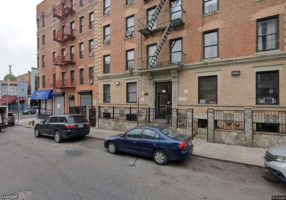 655 E 189th St, Bronx, NY 10458 - photo 1