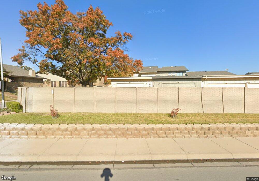 2912 Shady Knoll Ln, Bedford, TX 76021 - photo 1