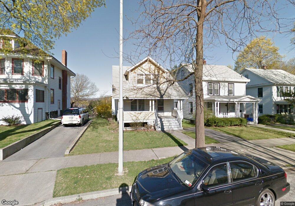 10 Radcliff Rd, Poughkeepsie, NY 12601 - photo 1