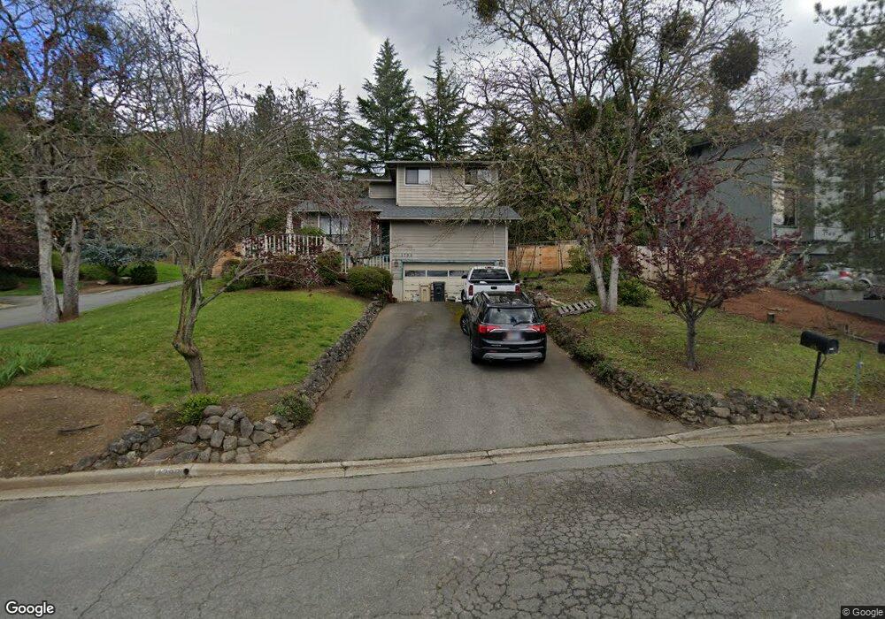 1799 NE Hillcrest Ln, Grants Pass, OR 97526 - photo 1