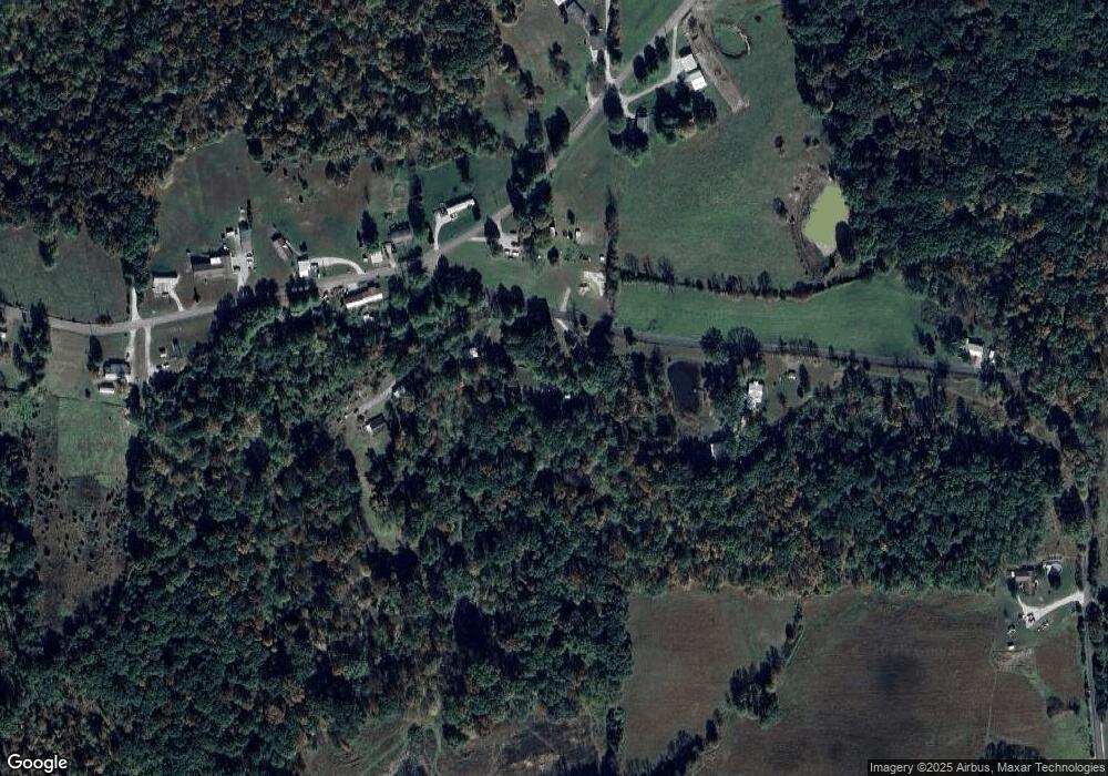 822 S Coalmine Rd, Bloomfield, IN 47424 - photo 1