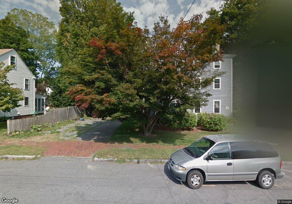 18 Tyng St unit A, Newburyport, MA 01950 - photo 1