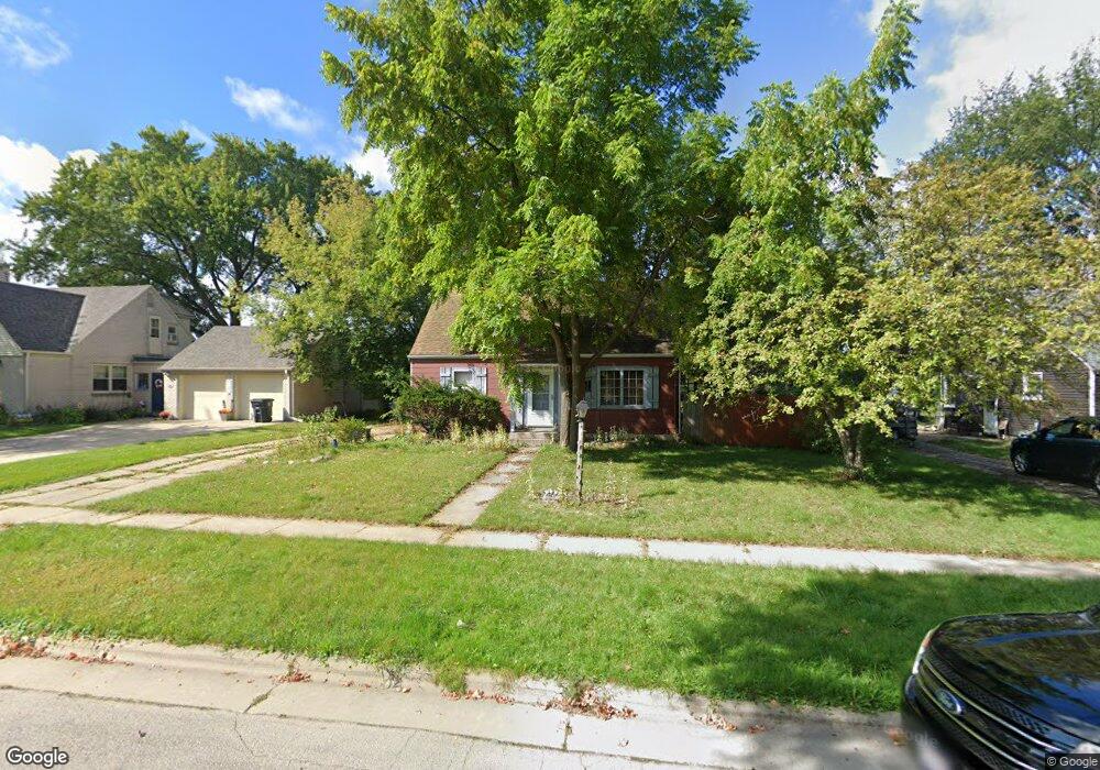 W164N8423 Hiawatha Ave, Menomonee Falls, WI 53051 - photo 1