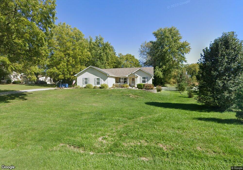 126 N Wilson Heights Rd, Collinsville, IL 62234 - photo 1