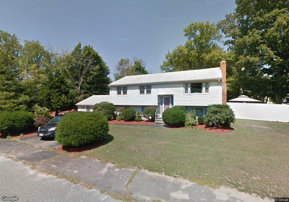 3 Arlington St, Randolph, MA 02368 - photo 1