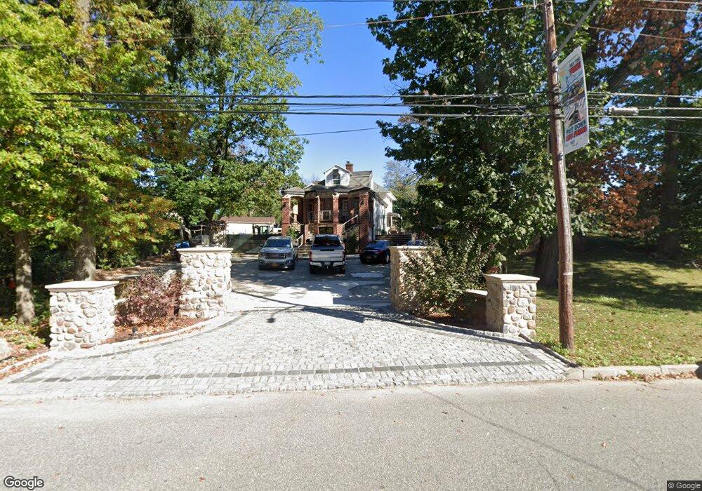 137 Jefferson Blvd, Staten Island, NY 10312 - photo 1