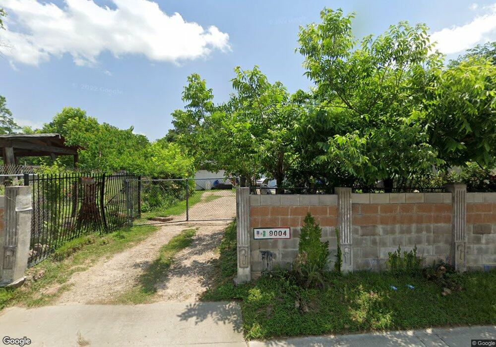 9004 Lockwood Dr, Houston, TX 77016 - photo 1