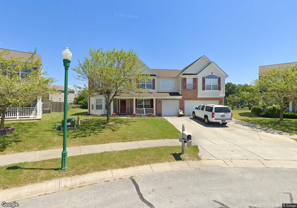 3647 Pickwick Cir, Plainfield, IN 46168 - photo 1